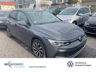 VW Golf, 1.5 VIII eTSI Active digitales Scheinwerferreg, Jahr 2022 - Soest