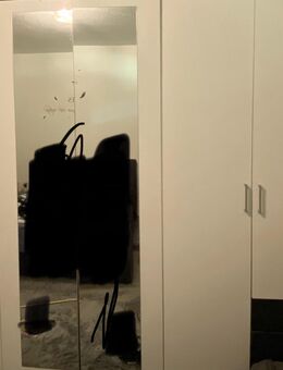 Kleiderschrank - Dortmund Schüren