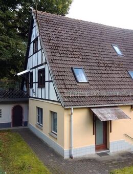 Traumhaft und ruhig gelegen - Wohnen in der Natur mit viel Platz zum Leben - Neustadt (Orla)