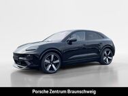 Porsche Macan, Turbo Surround-View, Jahr 2022 - Braunschweig