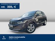 VW Tiguan, 2.0 TDI Elegance, Jahr 2021 - Esslingen (Neckar)