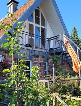 Elegante 2 1/2 Zi. Maisonette-Atelierwohnung mit Gartenanteil - Nidderau