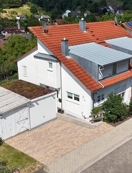 Ruhige Kapitalanlage: DHH mit Garten und Rheinebene-Blick - Bühl