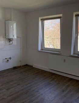 Renovierte 2-Zimmer-Wohnung mit Balkon - Delmenhorst
