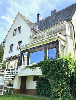 DIREKTORENVILLA MIT GARAGE | SIEGENER GIERSBERG - Siegen (Universitätsstadt)