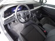 VW Golf Variant, 1.0 TSI Life Golf VIII, Jahr 2022 - Arnsberg