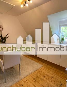 Möblierte Dachgeschosswohnung zum Wohlfühlen zu vermieten - Schweinfurt