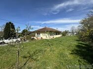 Wohnen im grünen Bungalow in der Gartenlandschaft von Pforzheim Höhenlage der Hachel Allee - Pforzheim