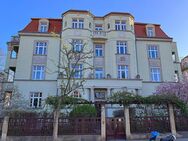 Großzügige Altbauwohnung in Gründerzeitvilla -- provisionsfrei -- Bestlage nahe der Universität - Dresden
