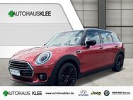 MINI Cooper Clubman, 1.5 Classic Trim EU6d digitales Mehrzonenklima, Jahr 2022 - Wölfersheim