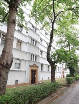 ** Modernisierte Dachgeschosswohnung mit Galerie ** - Dresden