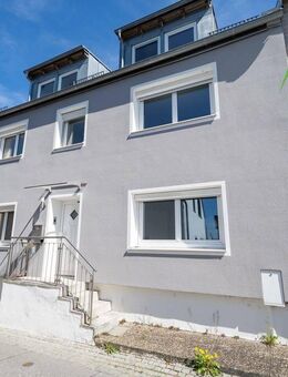 Charmantes Familiendomizil mit Donau-Panorama und zwei Terrassen in Top-Lage - Bad Abbach