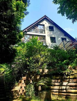 Provisionsfrei: Haushälfte mit 2 Wohnungen - Hamburg