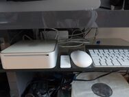 2 Mac Mini Intel (Konvolut mit Bluetooth Tastatur, Mighty Mouse 1und großer USB Tastatur ) - Velbert