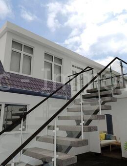 Gestalten Sie mit! frisch sanierte Dachgeschosswohnung! - Neustadt (Holstein)