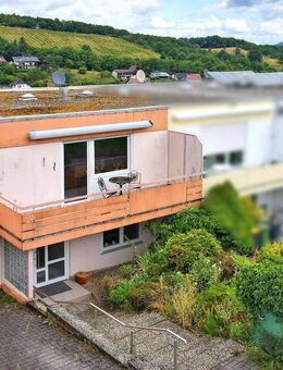 Charmantes Reihenendhaus mit viel Potenzial in schöner Wohnlage - Gernsbach