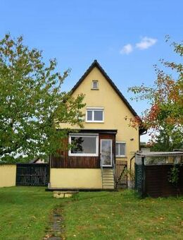 Preisreduzierung: Das ideale Zuhause für Gartenliebhaber: Wohnhaus mit großem Grundstück in Scheuerfeld - Coburg