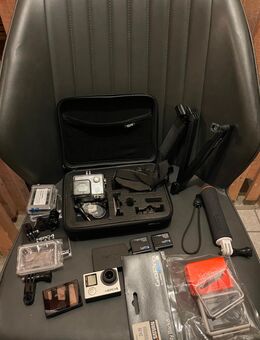 GoPro Hero 4 Black Edition mit viel Zubehör - Wegberg