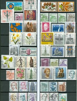 Berlin gestempelter Posten aus Nr. 599-834 wie auf dem Bild zu sehen - Porta Westfalica Zentrum