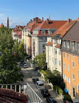 Dachgeschoss-Traum über den Dächern von Schwabing - München