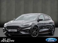 Ford Focus, Lim ST, Jahr 2020 - Düren