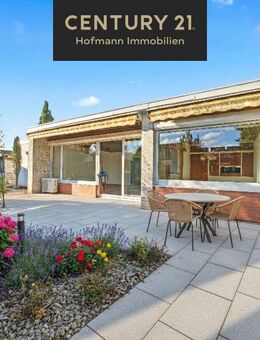 Bungalow mit Pool - grünes Refugium mit Traumgarten in ruhiger Innenstadtlage Rheinfelden - Rheinfelden (Baden)