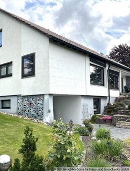 Großzügig - hell - idividuell: Wohnhaus mit ELW und tollem Grundstück in guter Wohnlage - Gerabronn