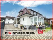Sanierte Doppelhaushälfte mit Wintergarten, Doppelgarage, Nebengebäude und Garten - Sigmaringendorf