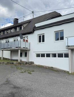 Großzügiges 5-Familienhaus, aktuelle Teilungserklärungen vorhanden, provisionsfrei von privat - Löffingen