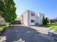 Exklusive Architektenvilla in traumhafter Naturkulisse - modernes Wohnen mit einzigartigem Charakter - Lörrach