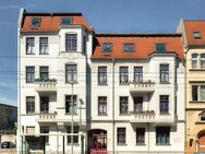 +++Zentral gelegen mit 2 Balkonen und Wannenbad, optional mit KFZ-Stellplatz+++ - Magdeburg