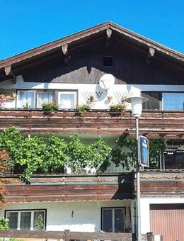 Geräumiges Zweifamilienwohnhaus im Zentrum von Törwang: - Samerberg