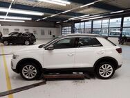 VW T-Roc, 1.0 TSI Style 5J-G, Jahr 2023 - Wackersdorf