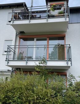 Helle und freundliche Wohnung in schöner Lage von Gomaringen - Gomaringen