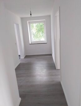 3-Zimmer-Wohnung, frisch saniert - Ostrau