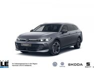 VW Passat, 1.5 eHybrid OPF Elegance IQ Drive BusinessPre York, Jahr 2022 - Walsrode