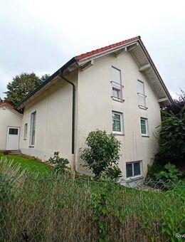 EFH mit PV- und Solaranlage - Waldmünchen