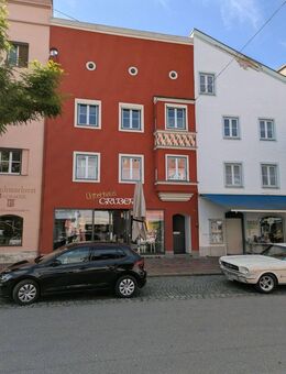 Wasserburg - Ledererzeile - Sehr gepflegtes Stadthaus, nur eine große Privat Wohnung und ein schicker, vermieteter Laden - Wasserburg (Inn)