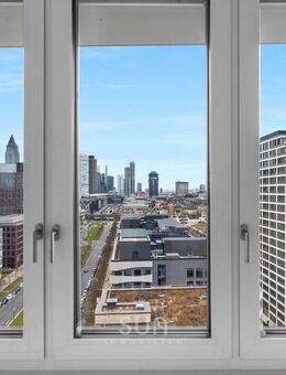 ***Skyline-Panorama & Design pur - Exklusives Wohnen im Hochhaus-Highlight*** - Frankfurt (Main)