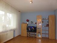 Freiwerdende 2-Zimmer Wohnung mit Einliegerwohnung in schönem Mehrfamilienhaus - Bissingen (Teck)