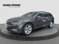 VW Golf Variant, 2.0 TDI Passat Business, Jahr 2023 - Hamburg