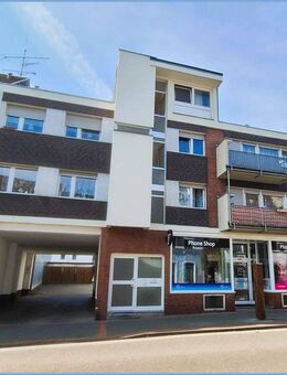 Wohn- und Geschäftshaus, bestehend aus 5 Wohnungen, 1 Gewerbeeinheit, 17 Garagen und 5 PKW-Stellplätzen in Zentrumslage von Langerwehe - Langerwehe