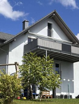79777 Berau-Familien aufgepasst! Wohnen wie im eigenen Haus: 6 Zi. Whg. mit Freizeitgrundstück - Ühlingen-Birkendorf