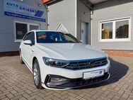 VW Passat Variant 2.0 TDI DSG R-Line AHK/ACC/LED... - Apen