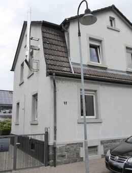 Saniertes Haus mit zwei Wohneinheiten, großem Garten und zentraler Lage! - Laudenbach (Baden-Württemberg)