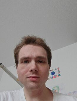 30 Jähriger Bettlägeriger ohne Beziehungserfahrung sucht Partnerin, obwohl es klar ist dass das nie passieren wird. - Mönchengladbach