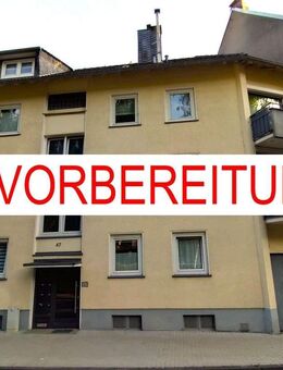## IN VORBEREITUNG ## Mehrfamilienhaus mit 6 WE,Garagen, Carport und freier Eigentümerwohnung - Remscheid