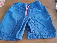 Blaue Shorts von lupilu Gr. 110/116 - Pirmasens
