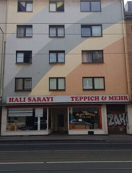 WG geeignet! 4. OG OHNE Aufzug! 3-Zimmer-Wohnung mit Balkon in Duisburg-Hochfeld - Duisburg