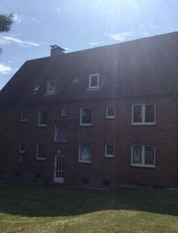 Auf gute Nachbarschaft: interessante 2,5-Zimmer-Wohnung - Lauenburg (Elbe)